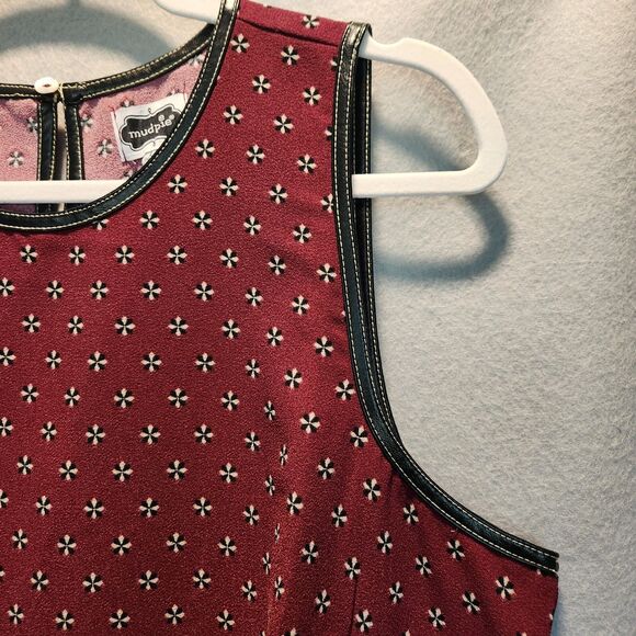 Mudpie medium burgundy sleeveless blouse - Picture 3 of 8